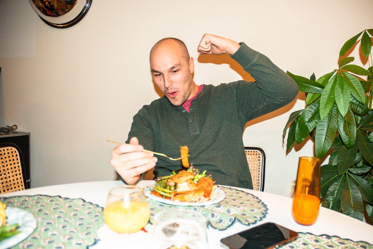 Horarios de comida y metabolismo masculino